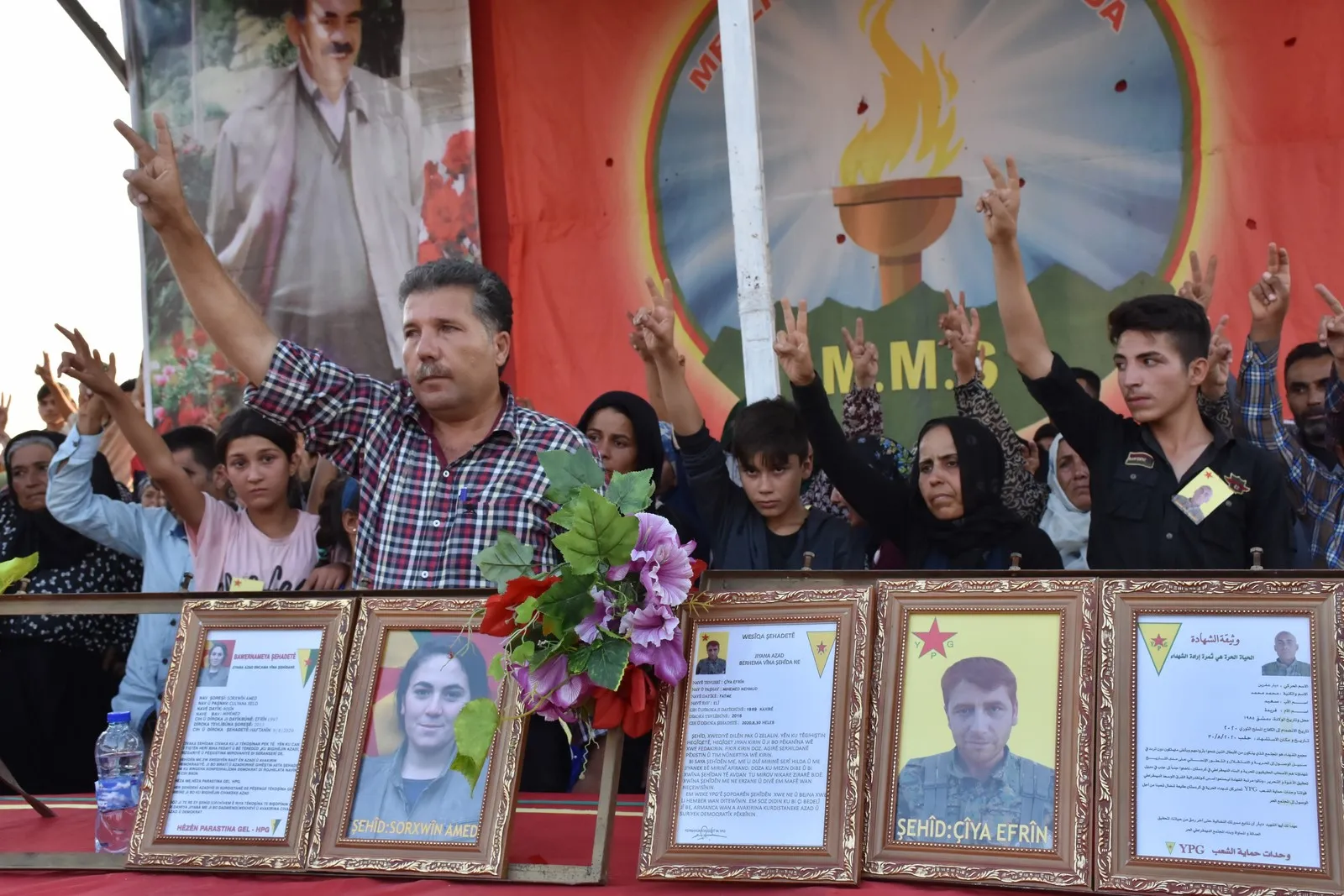 Afrin celebra el funeral de dos mártires y anuncia registro de otro