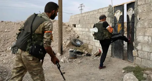 Observatorio: mercenarios turcos siguen robando propiedades en Serêkaniyê