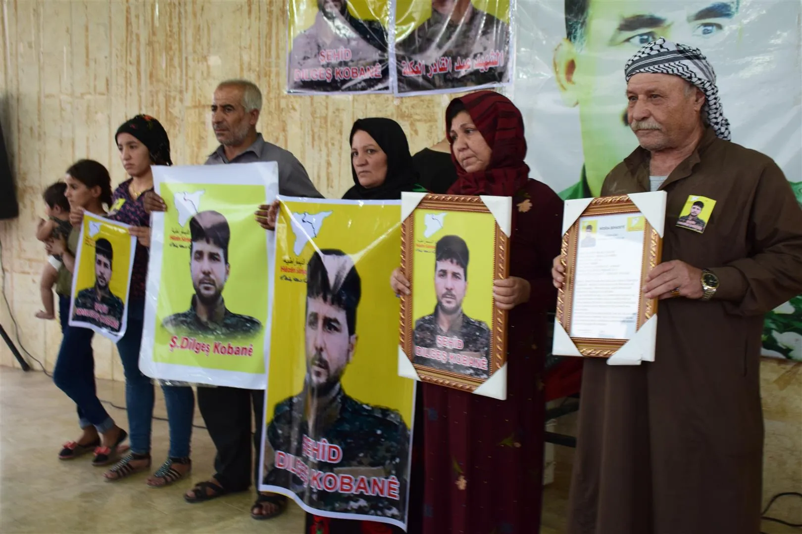 Ceremonias en ausencia para 4 mártires en Al-Hasakah