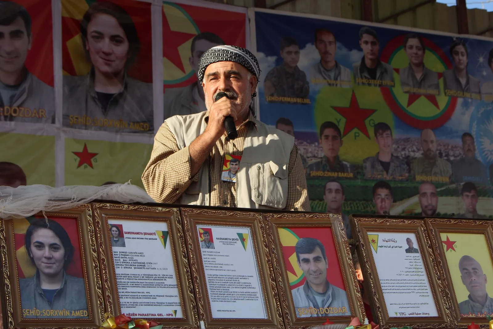 Ceremonia en ausencia celebrada por los mártires de la Resistencia de la Era y Haftanin