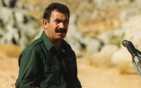 Una solicitud para encontrar al líder Abdullah Ocalan