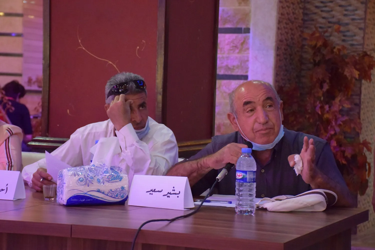 Políticos e intelectuales piden una nueva constitución para Siria que garantice los derechos de todos los componentes