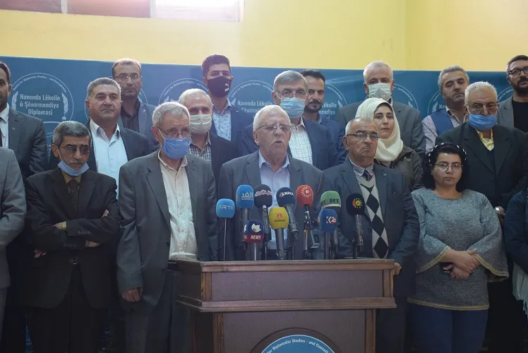 Partidos del noreste de Siria: la contradicción no está entre los hermanos kurdos, sino con los usurpadores de Kurdistán