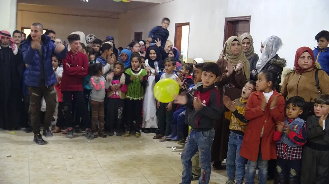 El Consejo Al-Shaddadi organiza una celebración en el Día Mundial del Niño