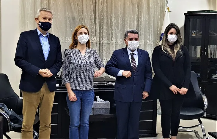 Diputado austríaco: apoyamos un tribunal internacional para ISIS