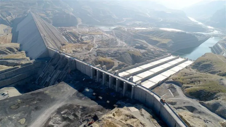 Parlamentarios iraquíes: la operación de Turquía de la presa de Ilisu en el río Tigris amenaza la seguridad del agua en Irak
