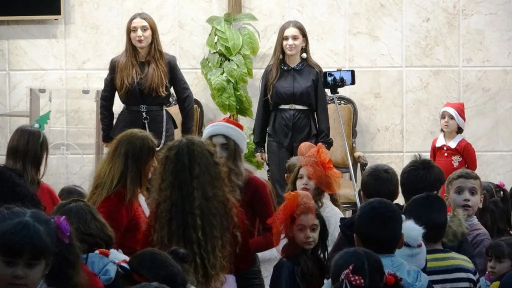 La Iglesia Unión Cristiana de Dêrik celebra la Navidad