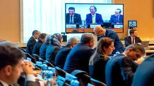 En medio de diferencias en curso... "CC" finaliza la reunión del primer día