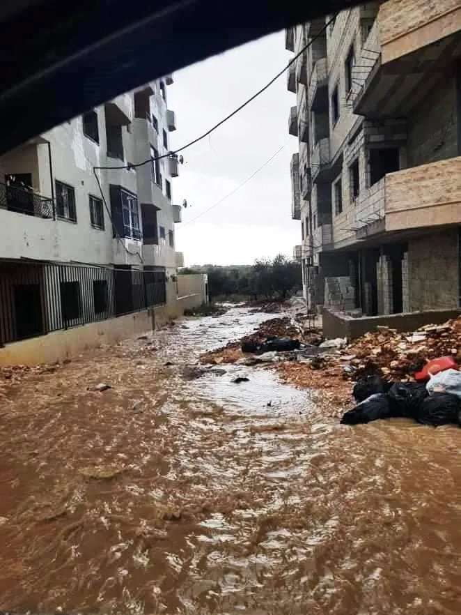Crisis de servicios y vida en áreas controladas por el gobierno de Damasco en Deir Ezzor
