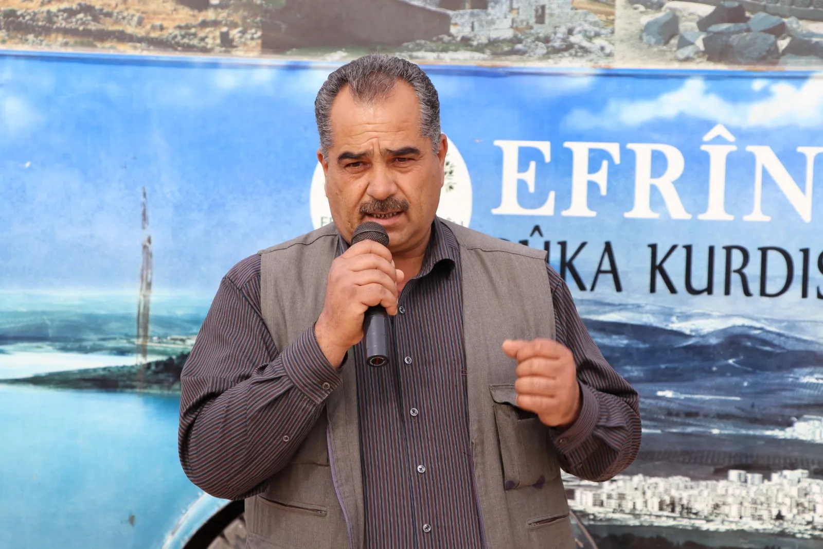 Pueblode Sherawa denuncia conspiración internacional contra Ocalan