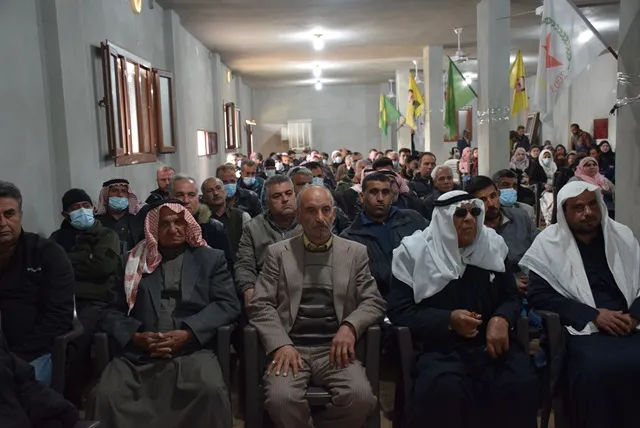 Reuniones de los cantones de Qamishlo y Al-Raqqa denuncian la conspiración internacional contra el líder