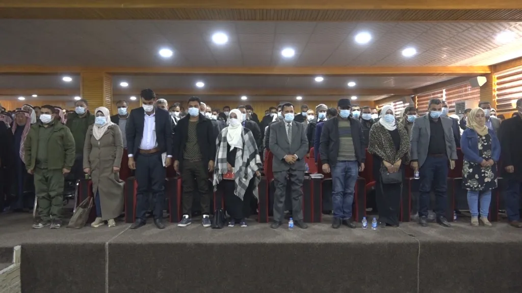 Primera conferencia de fundación de los consejos de distrito celebrada en Deir Ezzor