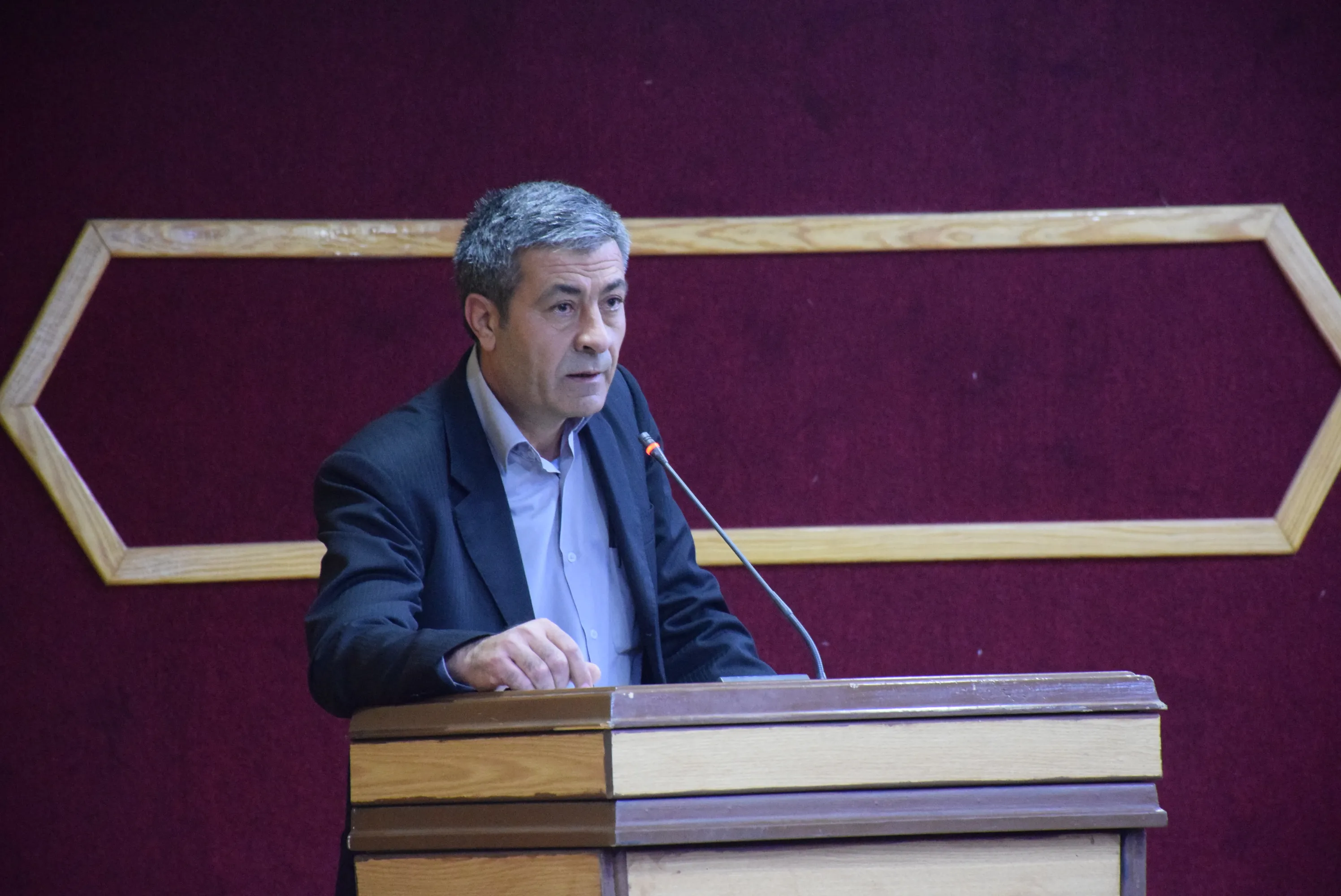 La Administración Autónoma se reúne con las ONG operativas en el noreste de Siria