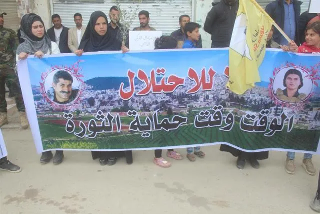 Manifestaciones masivas en Alepo y Qamishlo en el tercer aniversario de la ocupación de Afrin