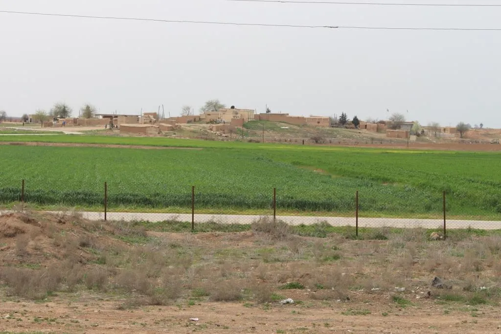 Aldeas de Zarkan, entre los bombardeos turcos y los saqueos de las fuerzas gubernamentales