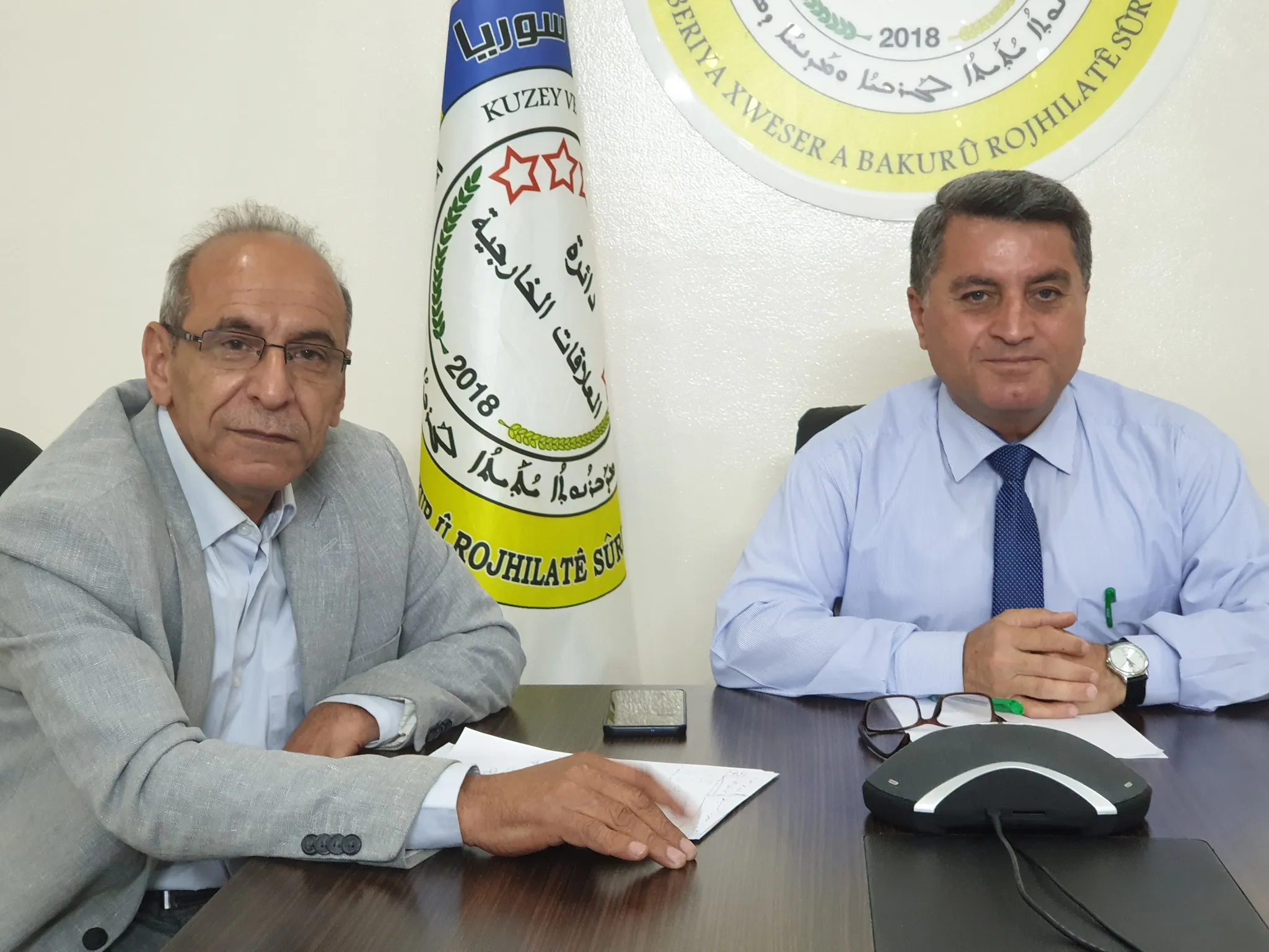El Departamento de Relaciones Exteriores analiza con el coordinador canadiense las formas de una solución política en Siria