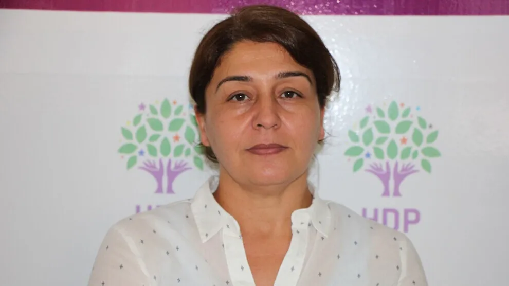 Las autoridades turcas arrestan a copresidenta del HDP en Amed