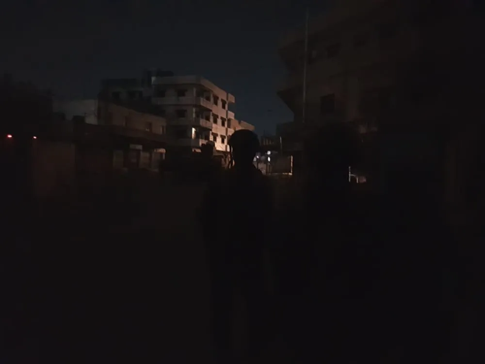 Las Fuerzas de Seguridad Interna avanzan en el barrio de Tay y toman el control del cuartel general