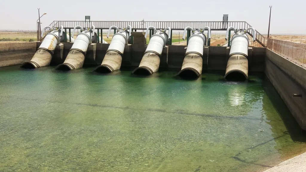 Grave escasez de agua en el campamento de desplazados internos de Girê Spi