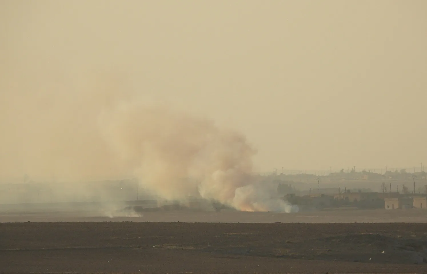 Imágenes de video muestran consecuencias del bombardeo turco al oeste de Girê Spi