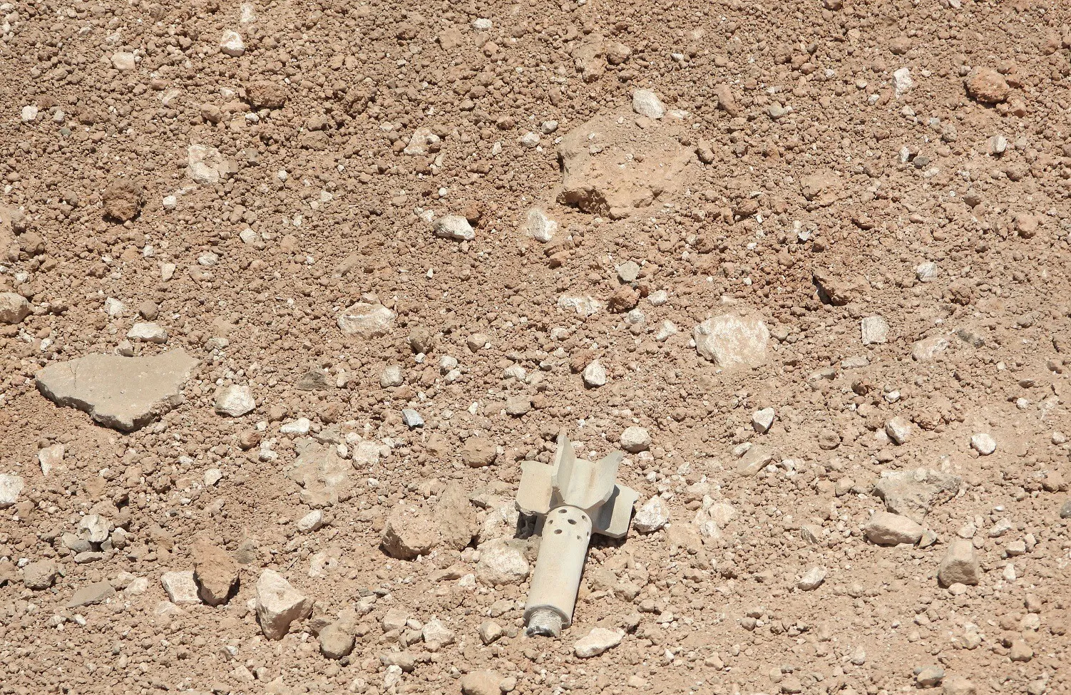 Imágenes de video muestran consecuencias del bombardeo turco al oeste de Girê Spi