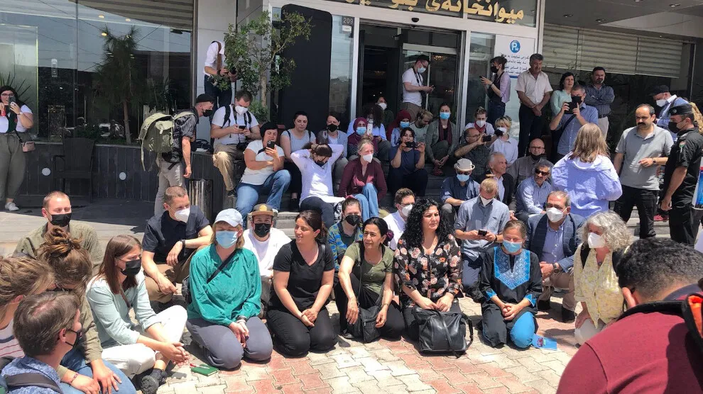 Koksungur: los que reciben a los mercenarios impiden la entrada de los demandantes de paz
