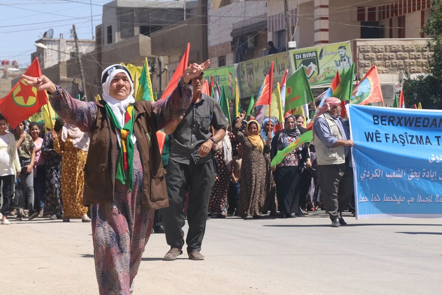 ​​​​​​​Civiles de Qamishlo piden al PDK que se mantenga contra Turquía