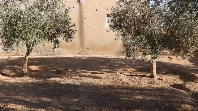 Los restos de los bombardeos turcos amenazan la vida de los aldeanos de la zona rural de Girê Spi