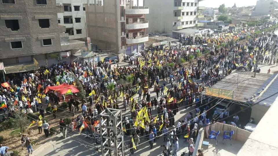 Con multitudes masivas... Comienza la Marcha de la Dignidad contra la Ocupación y la Traición