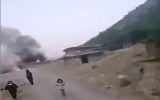 Aviones de guerra de ocupación bombardean coche civil en Sulaymaniyah de Başûr