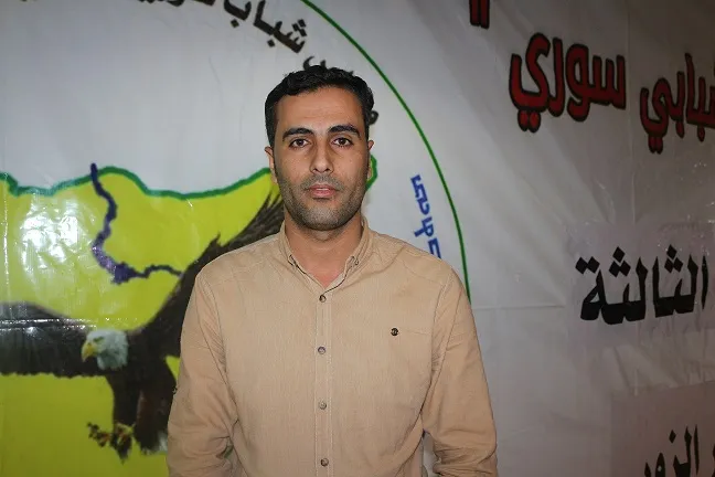 Hacia un foro de diálogo de la juventud siria ”Un simposio celebrado por el Consejo de SDY en Tabqa”