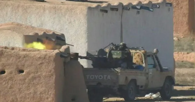 ​​​​​​​13 muertos y heridos de las fuerzas sirias en un ataque de ISIS