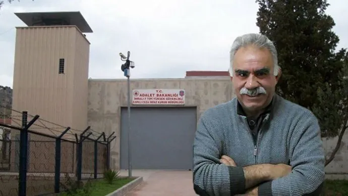 Los abogados de Ocalan solicitan visitarlo