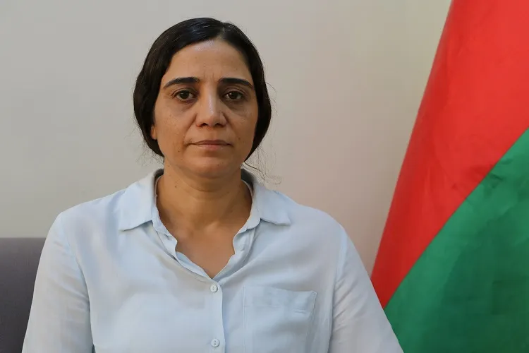 Zelal Jigar: si empieza una lucha interna, la gente de Rojava no se quedará en silencio