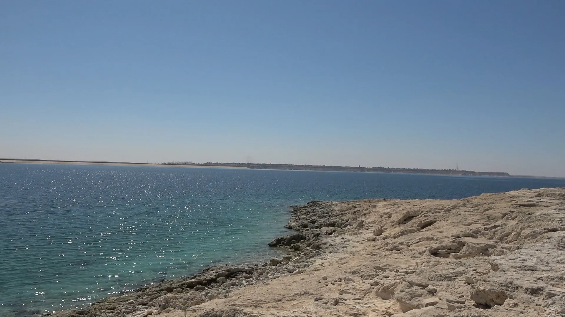 La presa del Éufrates podría estar fuera de servicio por el corte de agua por parte de Turquía
