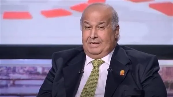 General de división Muhammad Zaki rechaza la imposición del aislamiento a los líderes kurdos