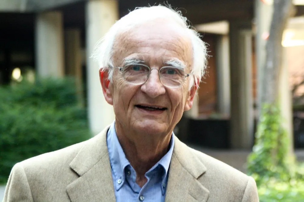 ​​​​​​​Norman Paech: distinguir el PKK como terrorista es una decisión política a favor de Turquía