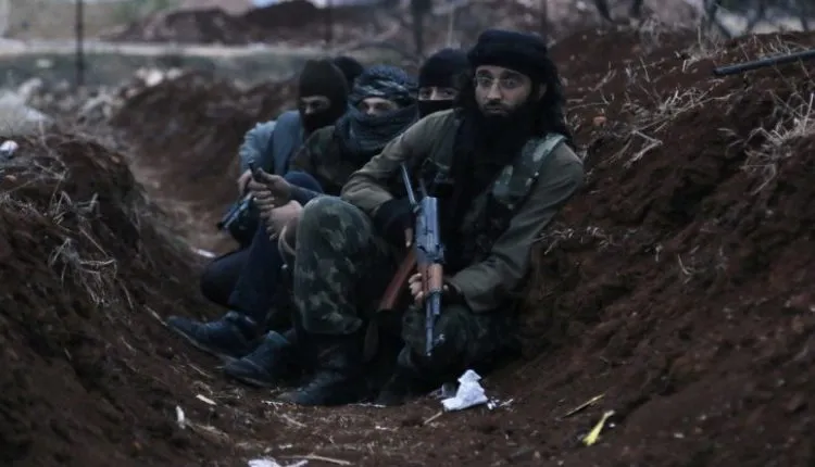 ​​​​​​​Enfrentamiento entre las fuerzas de Damasco y las pandillas de Turquía en las zonas rurales de Alepo