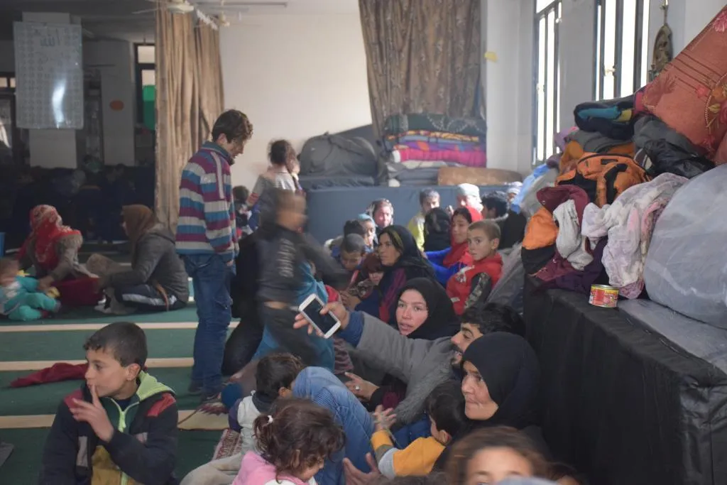 Desplazados de Ghweran y Al-Zohour: las instituciones de la AA nos han brindado toda la ayuda