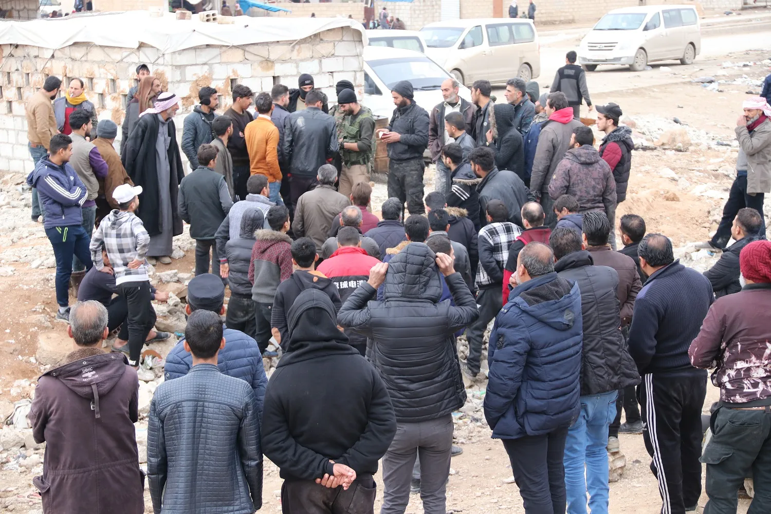 HPC participa en los operativos de búsqueda y barrido dentro de los barrios de Hasaka