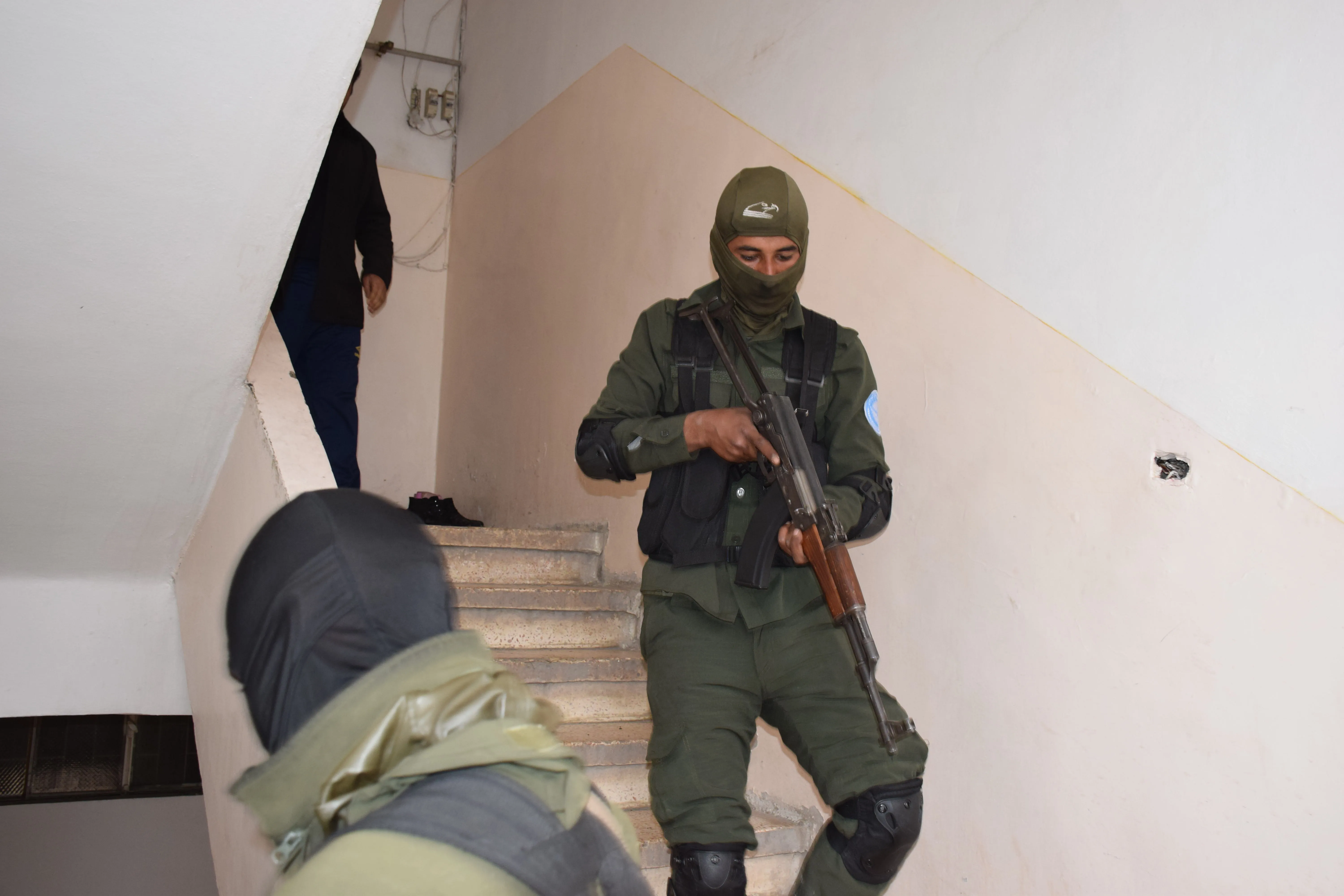 Las operaciones de barrido continúan en los barrios de Khashman y Salhiya de Hasaka