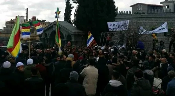 Secretario General del Partido Liwa de Siria: la mejor solución para poner fin a la crisis siria es el sistema federal