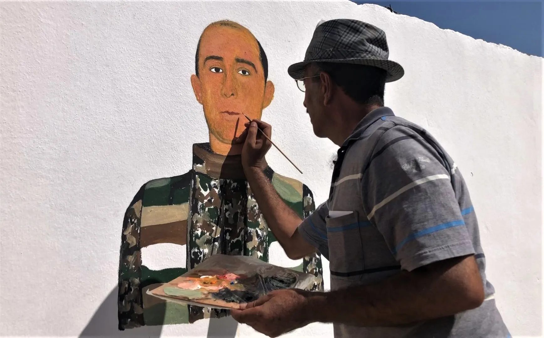 El Consejo Militar de Tel Tamr conmemora a líder Rinas Roj y otros mártires a través de mural en  AL- HASAKA