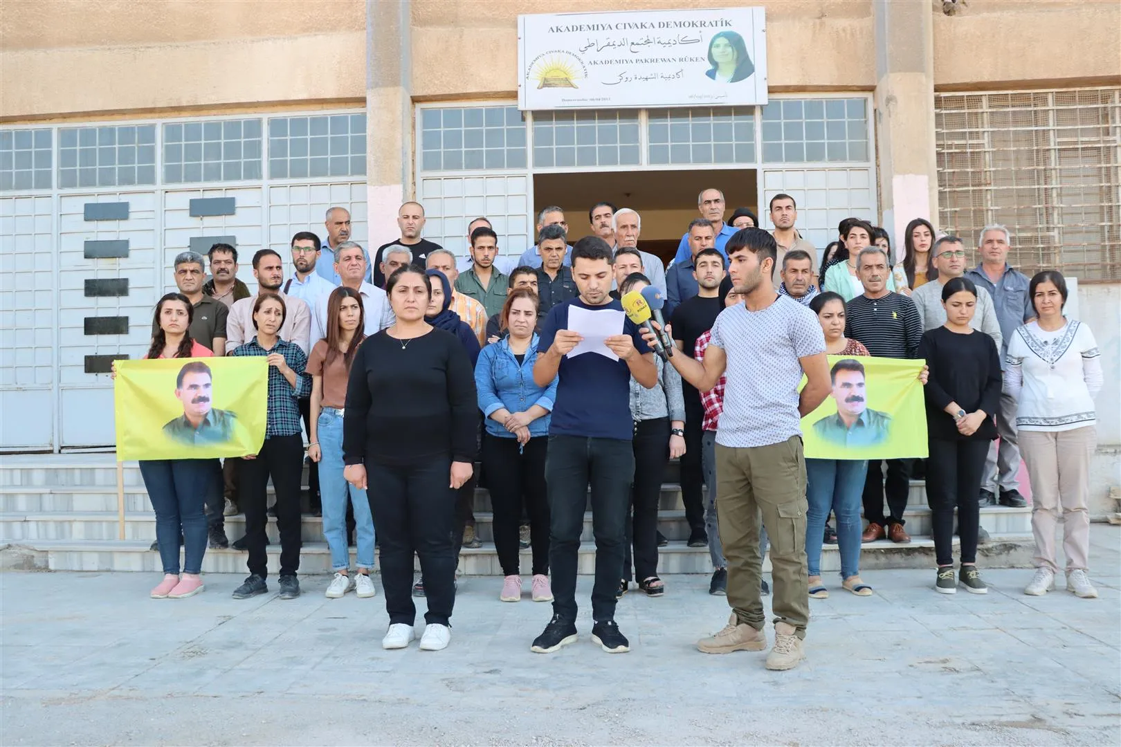 ​​​​​​​La Academia de la Sociedad Democrática condena la conspiración internacional contra el líder Ocalan
