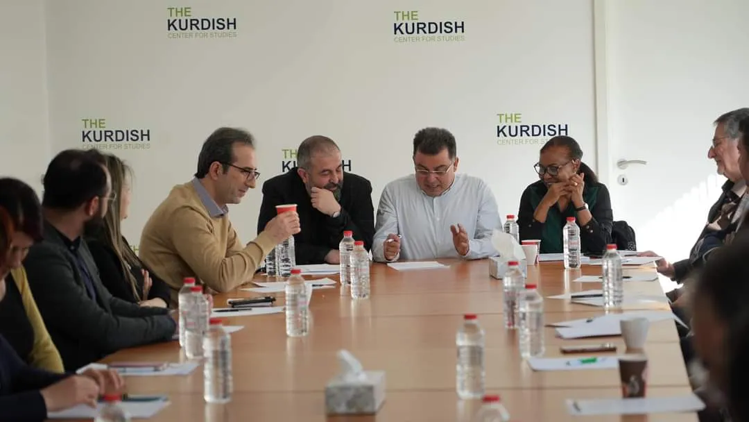 Participantes en la charla de Bochum: lo que une a los dos pueblos es un asunto existencial determinado