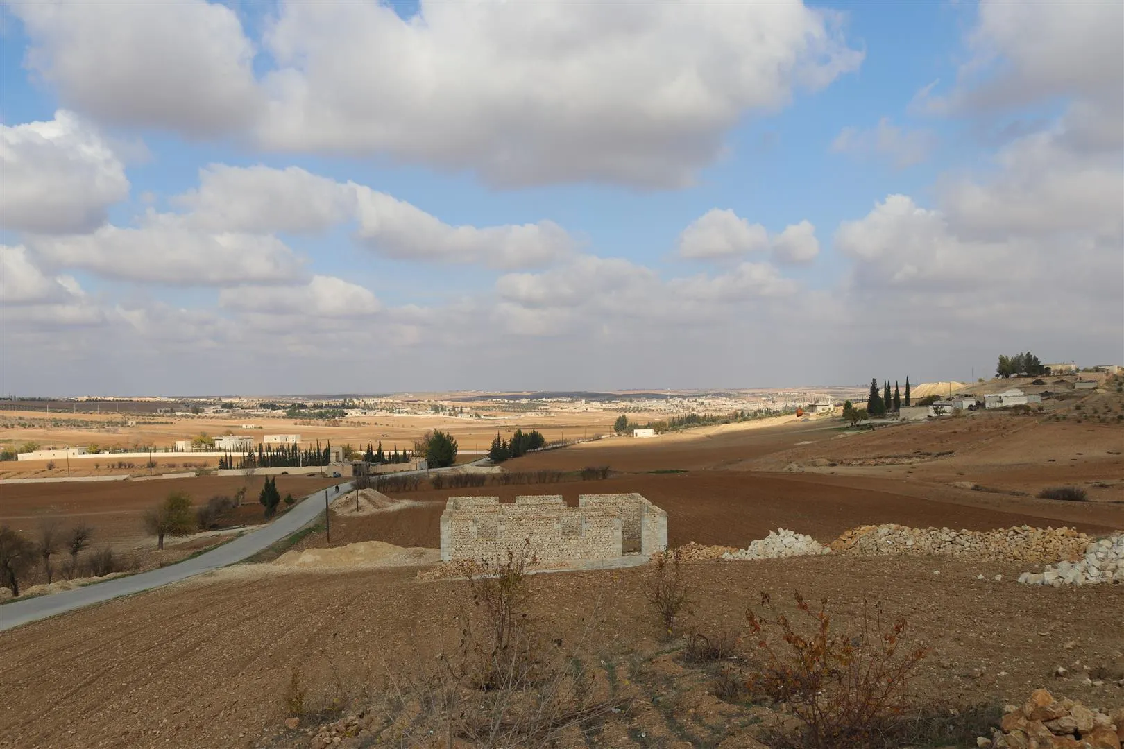 Desde su liberación de ISIS, unas 45.000 personas en Manbij están amenazadas por los ataques turcos