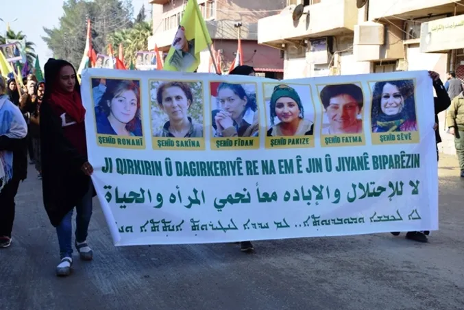 Manifestaciones contra las masacres de París