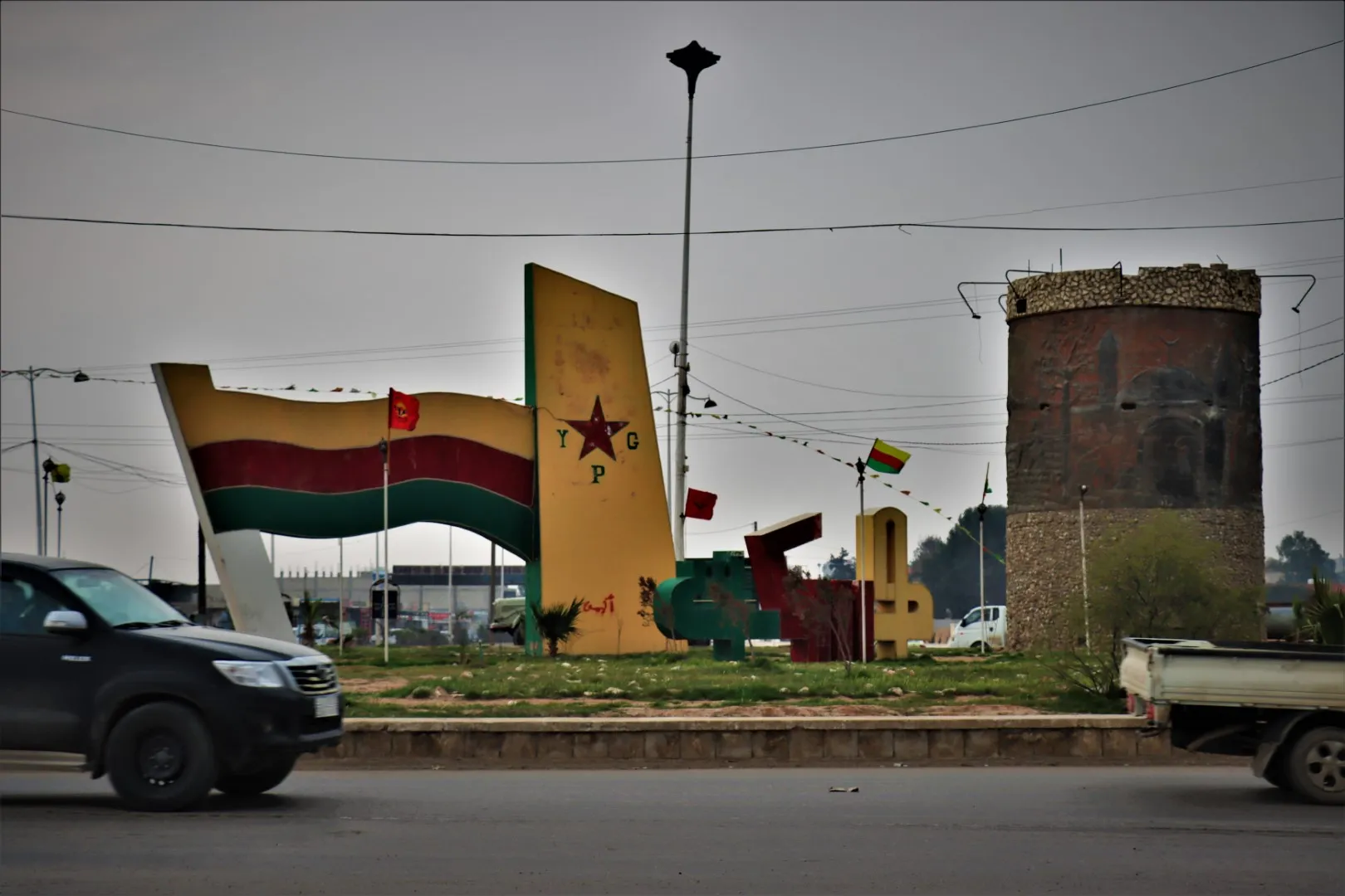 Decoran ciudades en el noreste de Siria por el Newroz