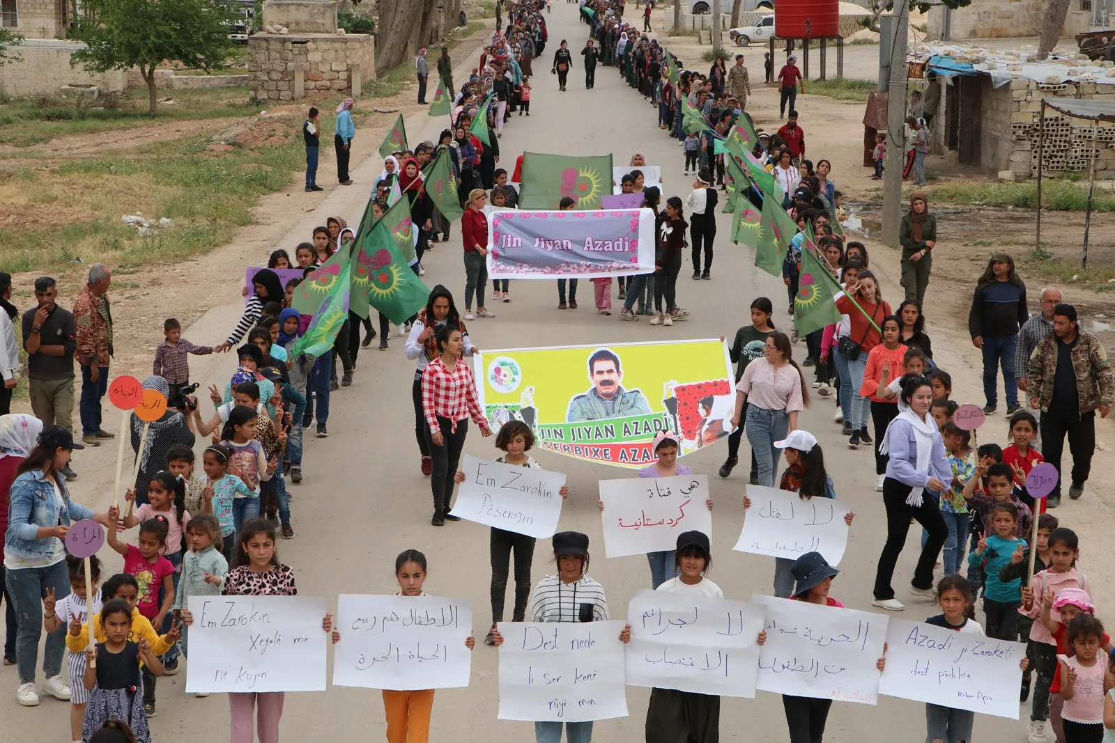 Mujeres de Afrin y Şehba: “Los crímenes y las violaciones son el resultado de una mentalidad fascista”