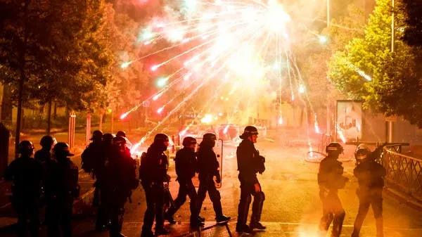 ​​​​​​​Detienen a 667 personas en Francia tras las protestas